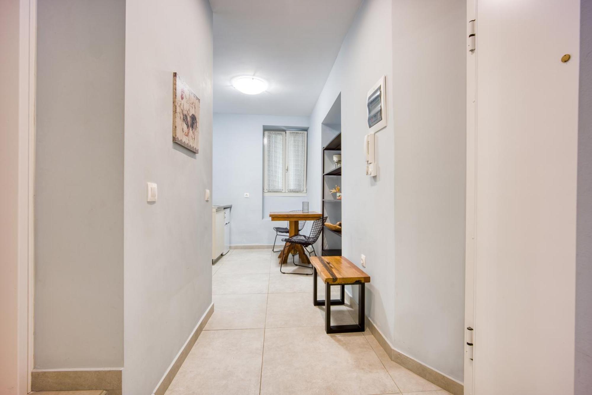 Bentzi...boutique In Pangrati, Superior Apartment