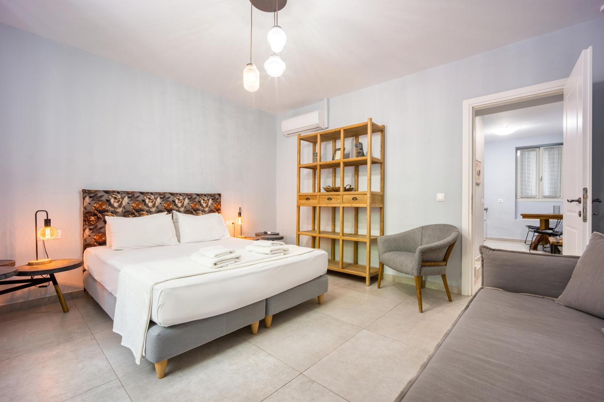 Bentzi...boutique In Pangrati, Superior Athens